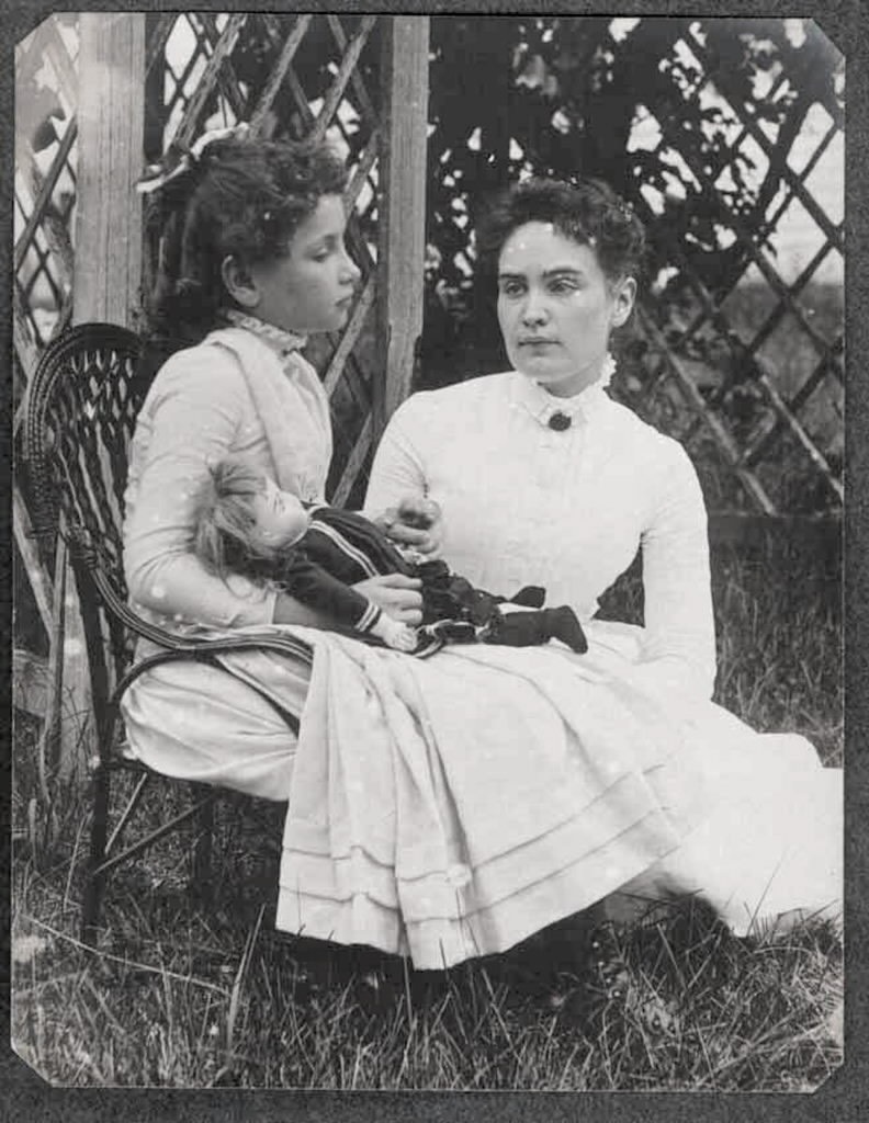 Annie and Helen